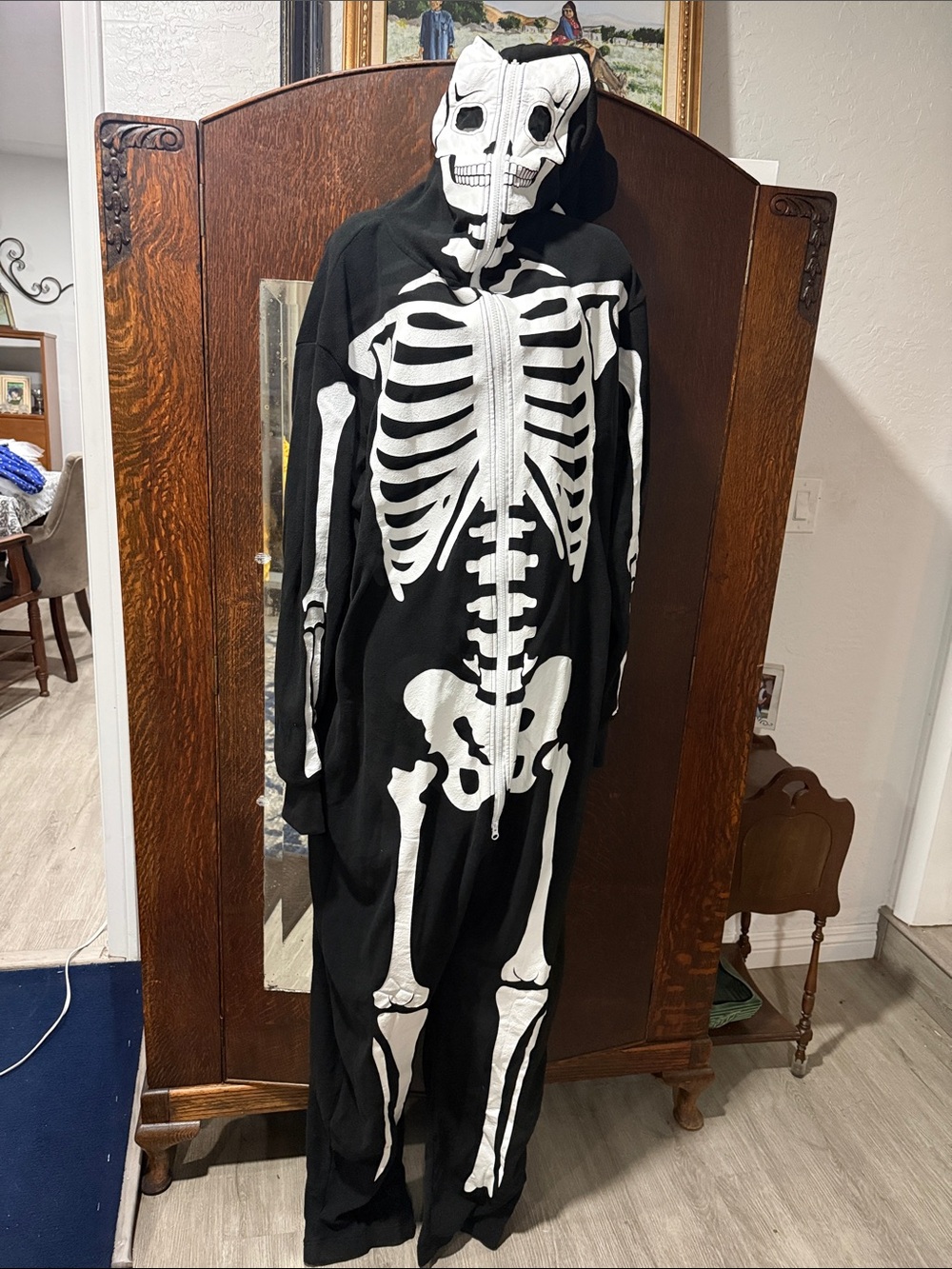Men’s Black & White Skeleton Hooded Costume Onesie